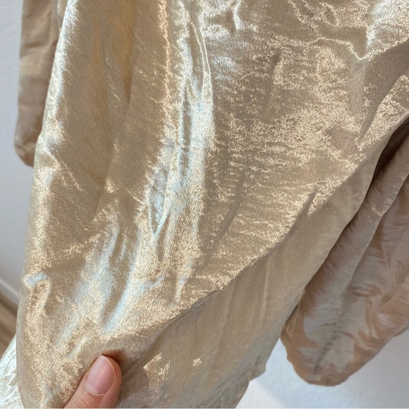 136. MAJORELLE Carla Dress In Metallic Neutral Size M